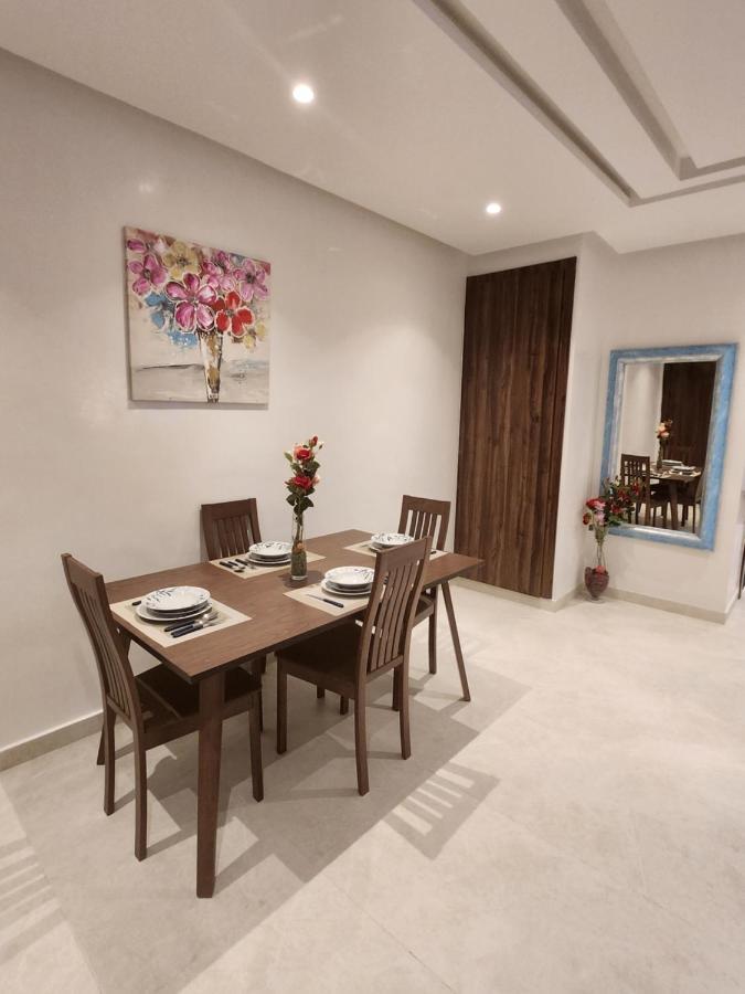 Modern Luxury Retreat: 2-Bedroom Apartment In The Heart Of Marrakech Marrakesh Eksteriør bilde